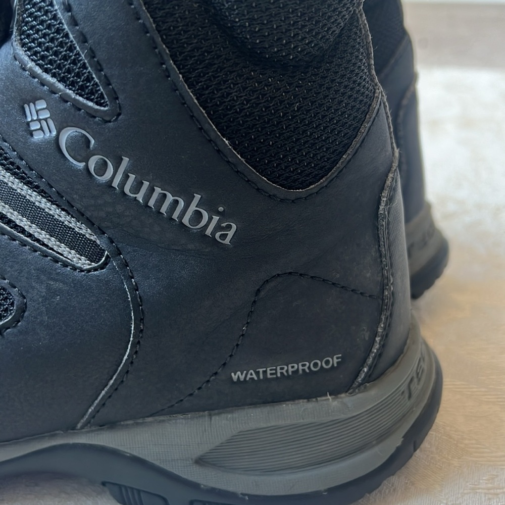 Columbia Techlite Waterproof Hiking Boots - Picture 5 of 11